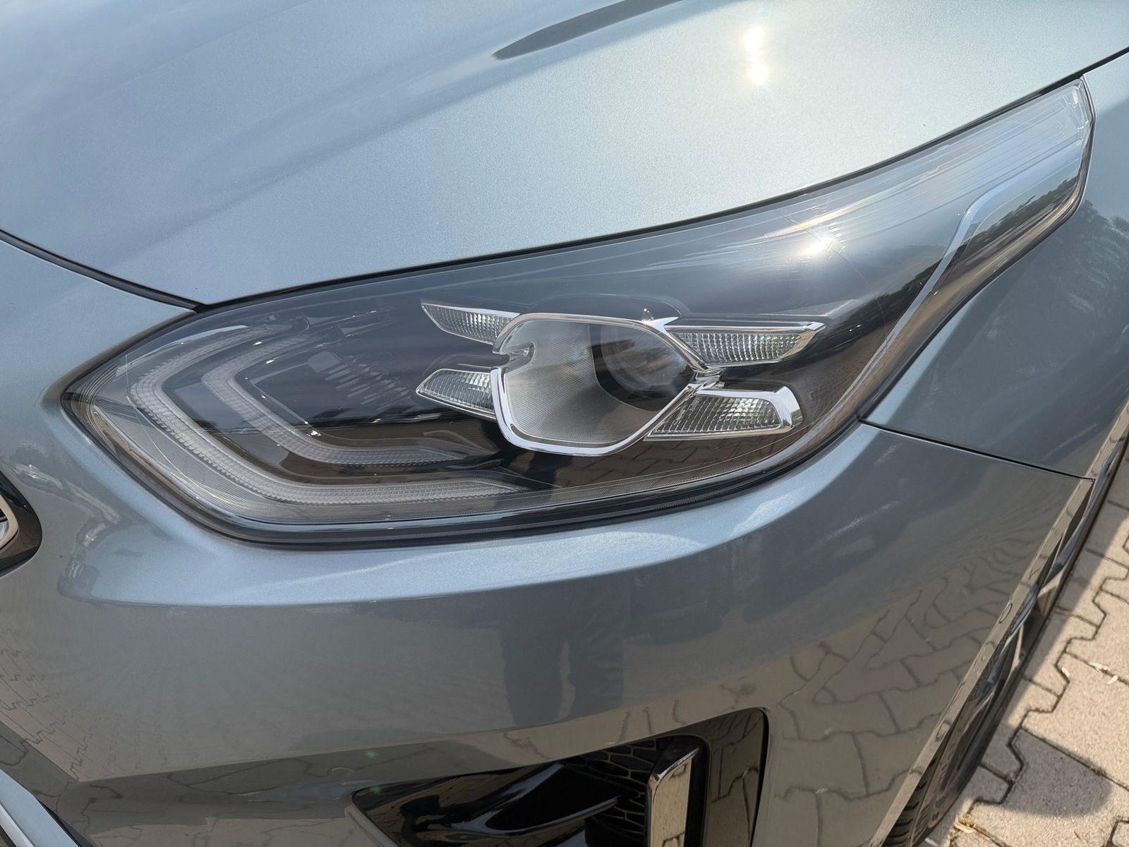Fahrzeugabbildung Kia PROCEED 1.4T DCT7 GTL NAV TEC