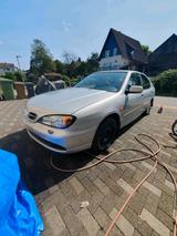 Nissan Primera - gebrauchte Nissan Primera aus dem Jahr 2000