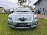 Toyota avensis - Toyota Avensis aus 2007: Kombi