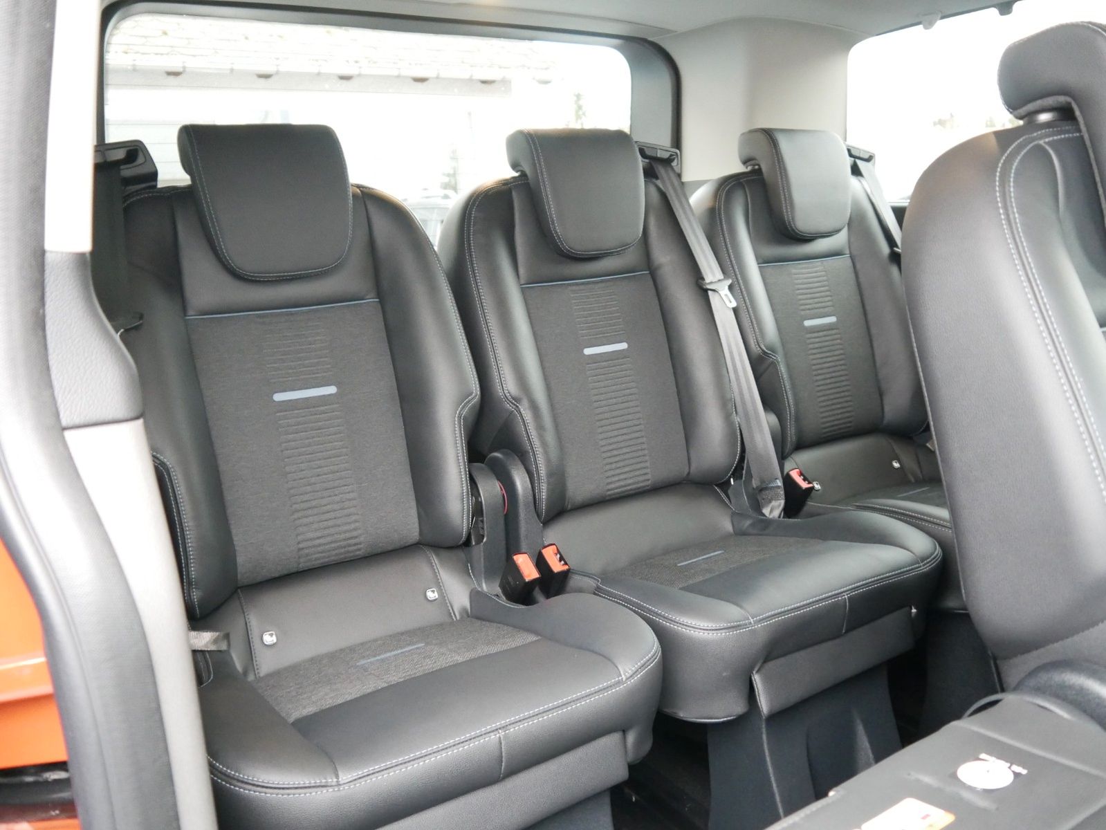 Ford Tourneo Custom Active Xenon BLIS ACC AHZV foto 24