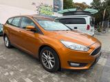 Ford Focus 1.6 *Klimaautomatik/Euro6/92KW* - Ford Focus: 1.6