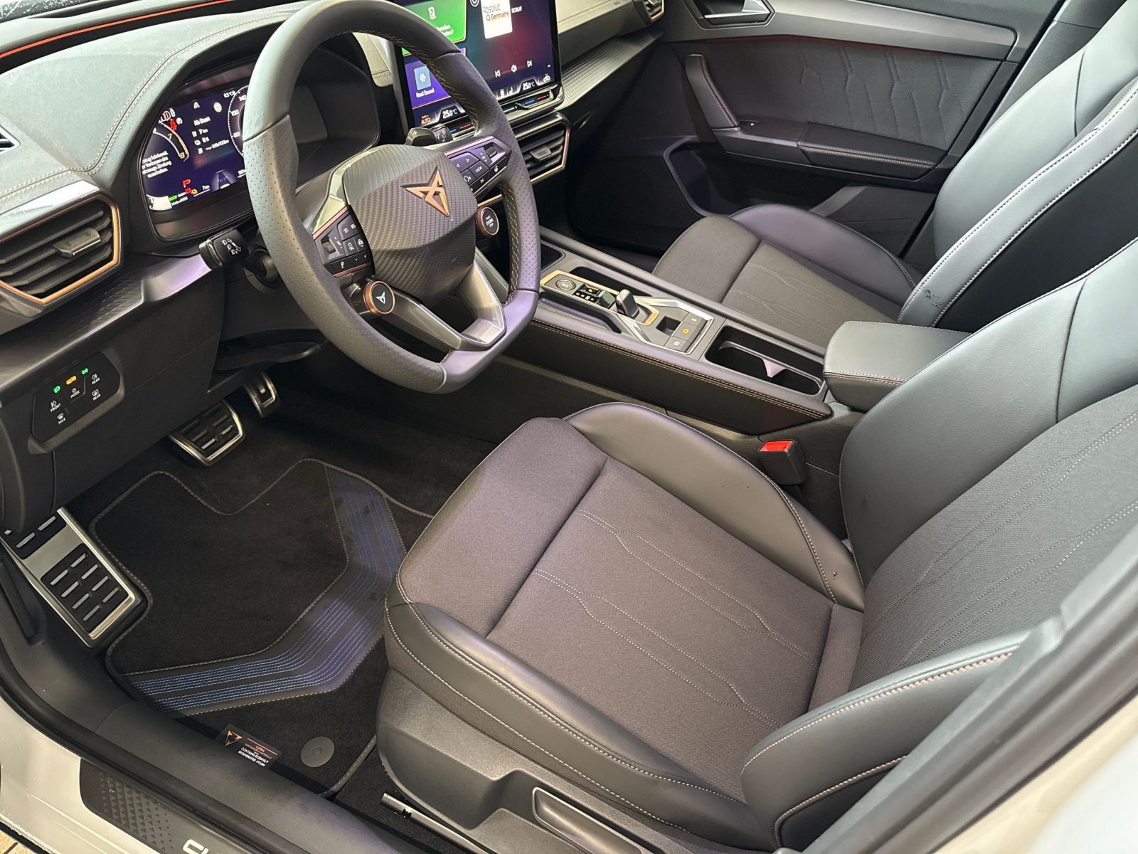 Cupra Formentor 1.5 e-HYBRID, AHK, SHZ, Ganzjahresreif imagem 3