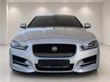 Jaguar XE R-Sport Pano - Jaguar XE R-Sport mit Diesel-Antrieb