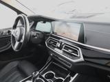 BMW X5 M50i - weiße BMW X5 M50