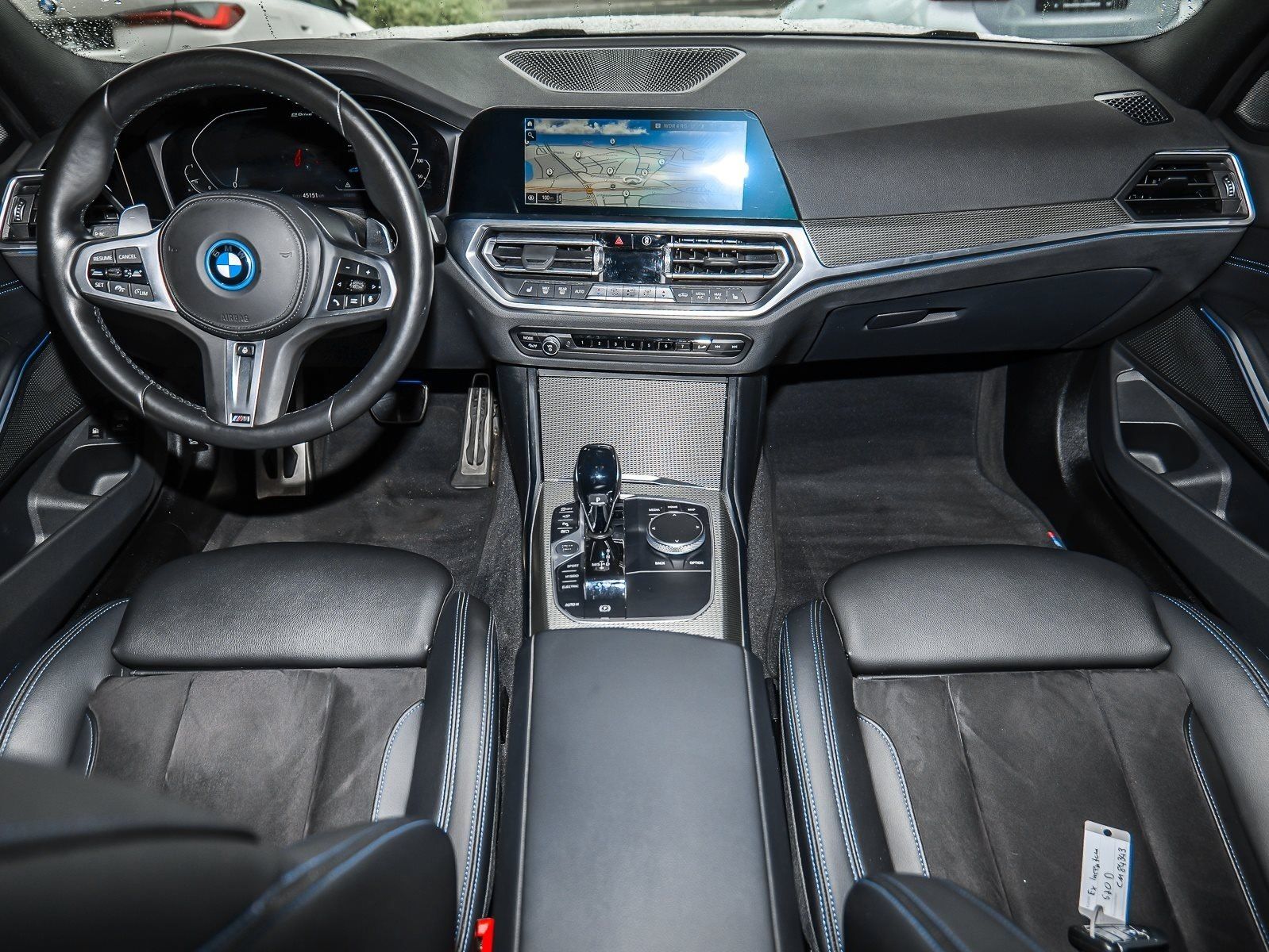 BMW 330 - Bild 4