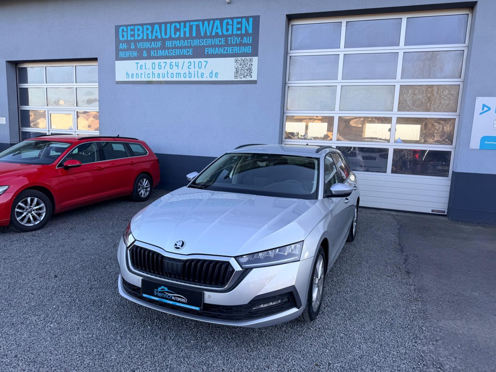 Skoda Octavia Combi Ambition AHK GRA PDC LED NSW APP