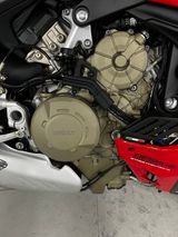 Ducati Streetfighter V4 [MEGA EXTRAS|CARBON|REIFEN NEU] - Offers matching your search criteria