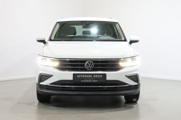 Volkswagen Tiguan - 3