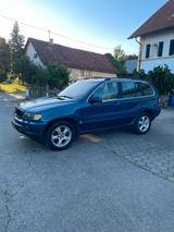 BMW X5 E53 V8 - BMW X5: E53