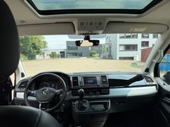 VW T6 Transporter Bus Multivan Highline 4Motion