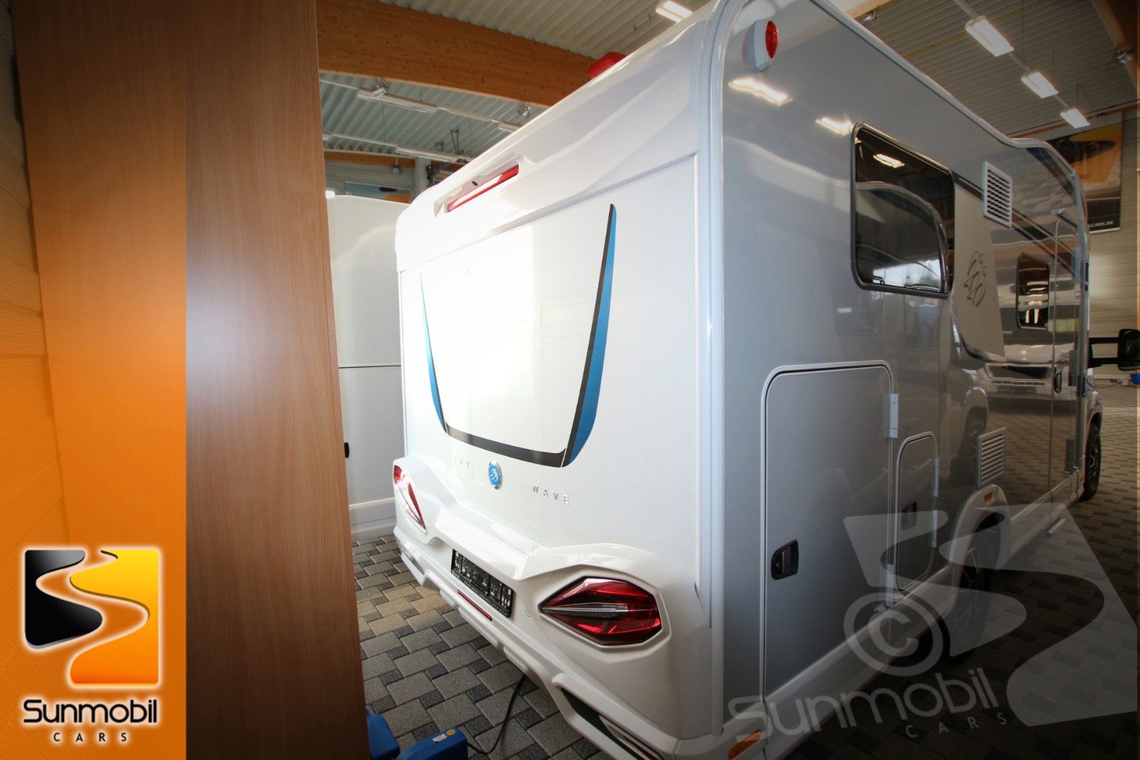 Fahrzeugabbildung Knaus Sky Wave 650 MEG  LED SAT TV LP.108.046,00 €