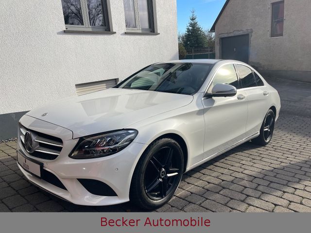 Mercedes-Benz C 300 Lim. AVANTGARDE/ LED/LEDER/360°/41.000 km
