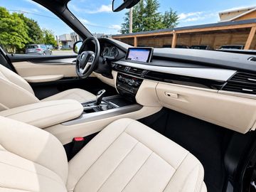 BMW X5 - 12