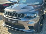 Jeep Grand Cherokee 6.2 Trackhawk *GME-STAGE 2* - Jeep Grand Cherokee mit Benzin-Antrieb: Geländewagen