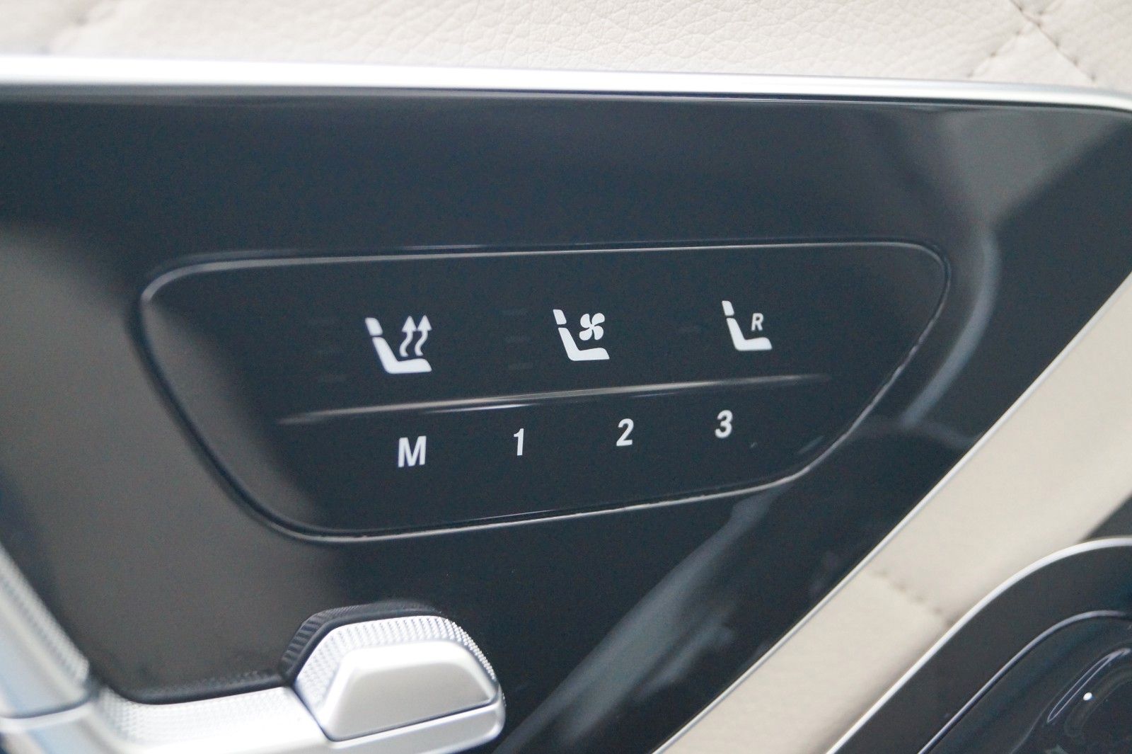 Mercedes-Benz S 350d *AMG Line, Superior Line, Soft-Close* foto 22