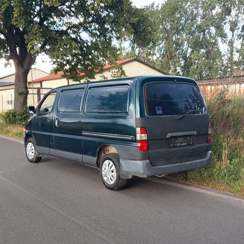Toyota Hiace 2,5 Lang