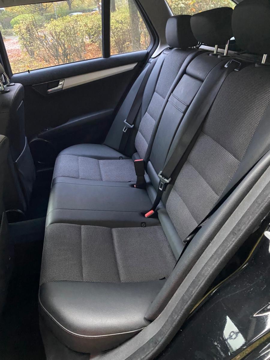 Mercedes-Benz C200 2013 — photo 16