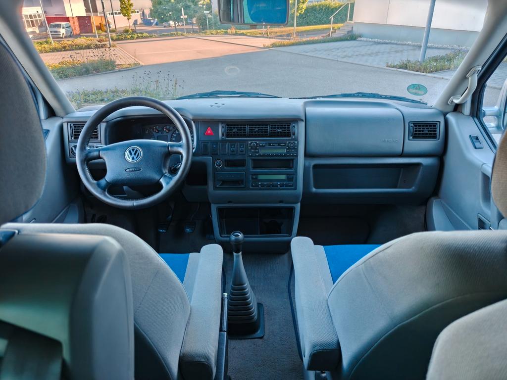 Volkswagen T4 Caravelle