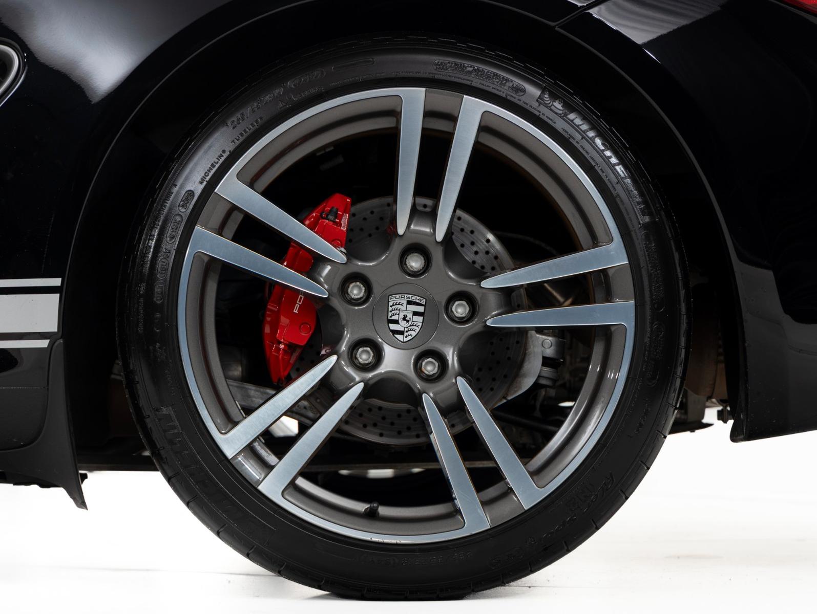 Porsche Boxster Spyder | PCM | Chrono | Sportabgasanlage