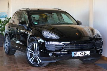 Porsche Cayenne - 2