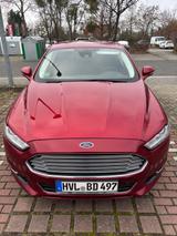 Ford Mondeo 2,0 EcoBoost 149kW Titanium Automatik... - Ford Mondeo mit Benzin-Antrieb: Limousine, 2.0