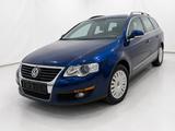 Volkswagen PASSAT VARIANT AUTOMATIK *BEHINDERTENGERECHT* - Volkswagen Passat aus 2006