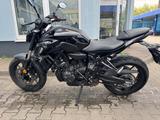 Yamaha MT 07 Pure Schwarz  Top Zustand  Wenig Km. - YAMAHA MT 07 PURE