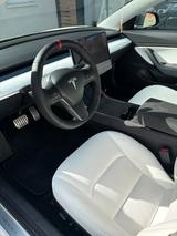Tesla Model Y Performance - Allradantrieb mit Dual... - Tesla Model Y Gebrauchtwagen