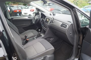 Volkswagen Golf - 9