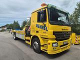 Mercedes-Benz Actros 1836 Abschleppwagen mit Kran - Mercedes-Benz Actros 1836