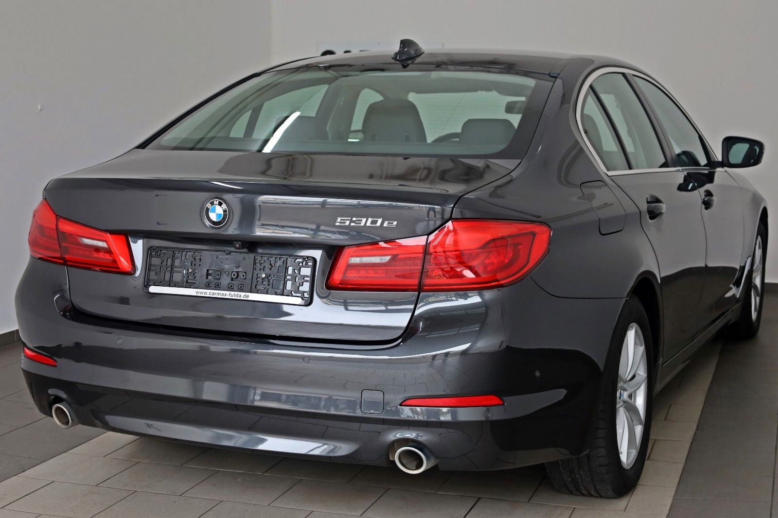 Fahrzeugabbildung BMW 530 e Lim.,Leder,Navi,LED,360Kamera,SH,ACC