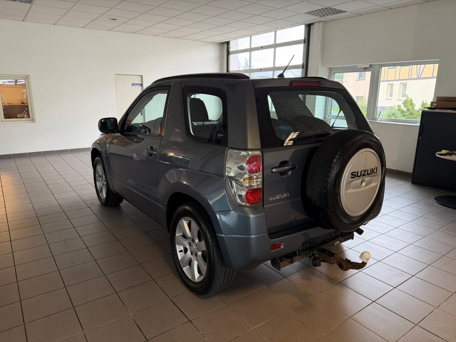 SUZUKI GRAND VITARA 1.9 DDIS 129CH - 4X4 - BVM - VOLANT EN CUIR - ATTELAGE