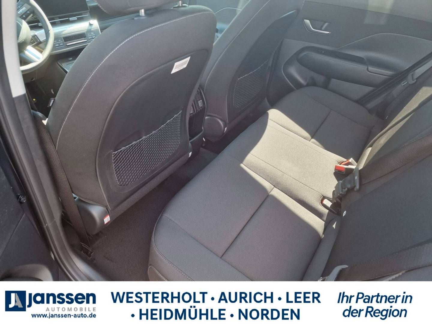 Fahrzeugabbildung Hyundai KONA SX2 HEV TREND Assistenz-Paket, Licht-Paket