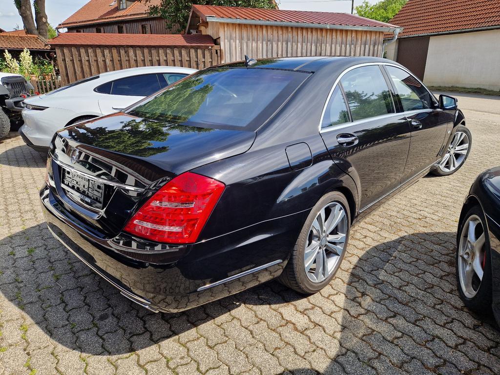 Mercedes-Benz S 600