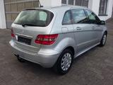 Mercedes-Benz B 170 BlueEFFICIENCY * Rentnerhand * - gebrauchte Mercedes-Benz B 170 aus dem Jahr 2009