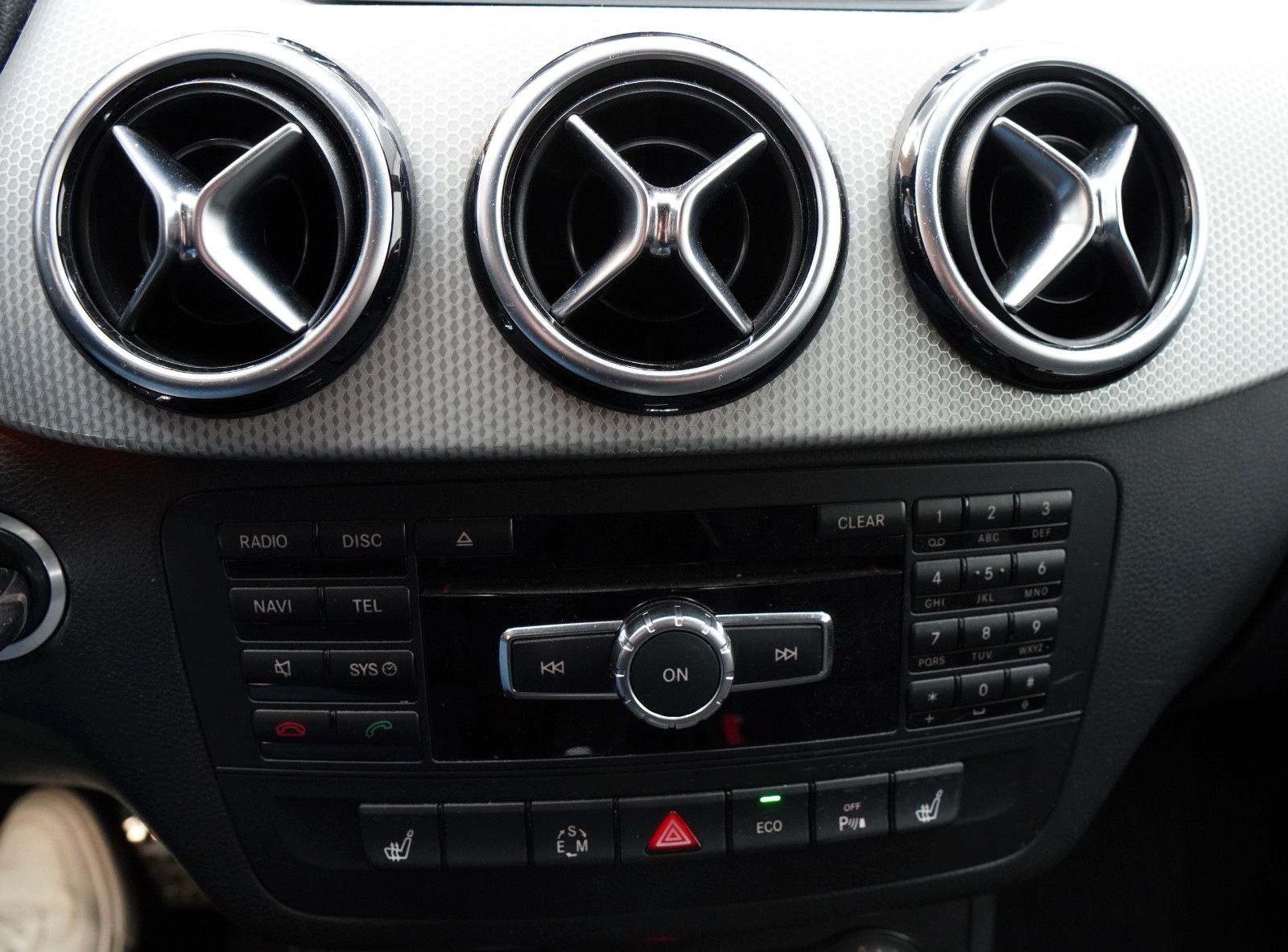 Fahrzeugabbildung Mercedes-Benz B 180 CDI *Navi*Shz*Automatik*