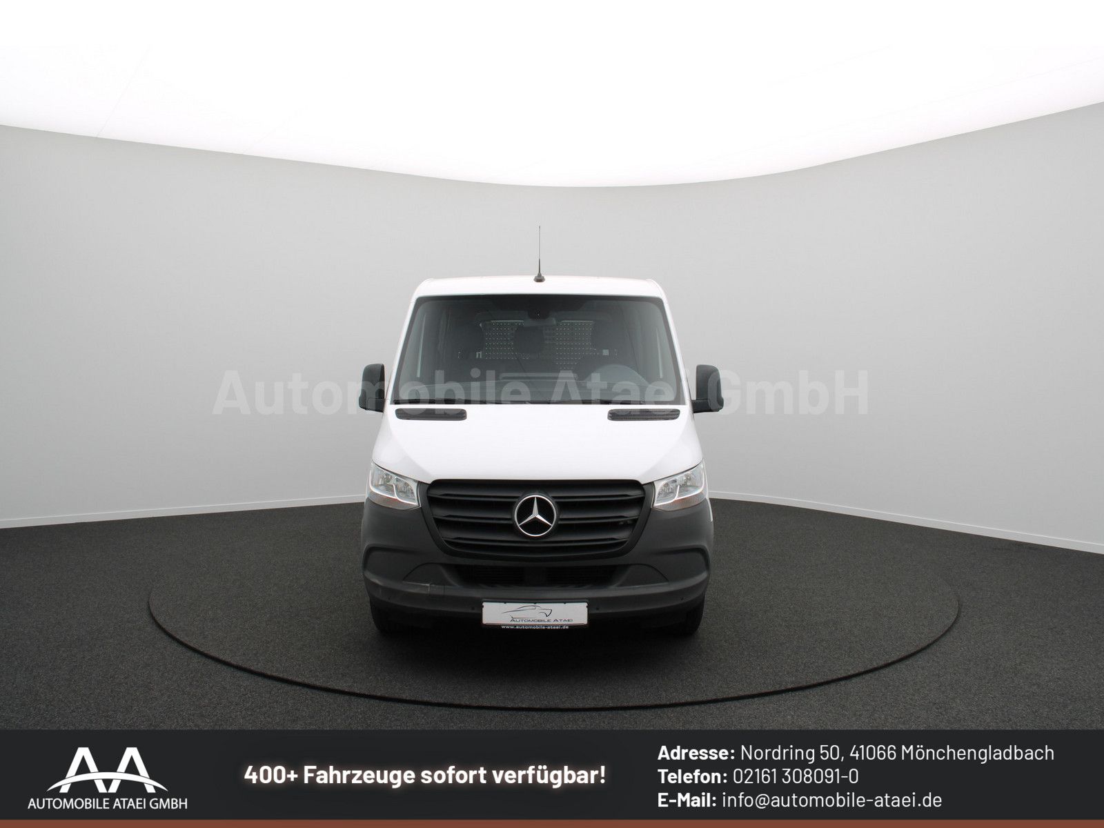 Fahrzeugabbildung Mercedes-Benz Sprinter 214 Tourer Automat Rollstuhl-Rampe(1466