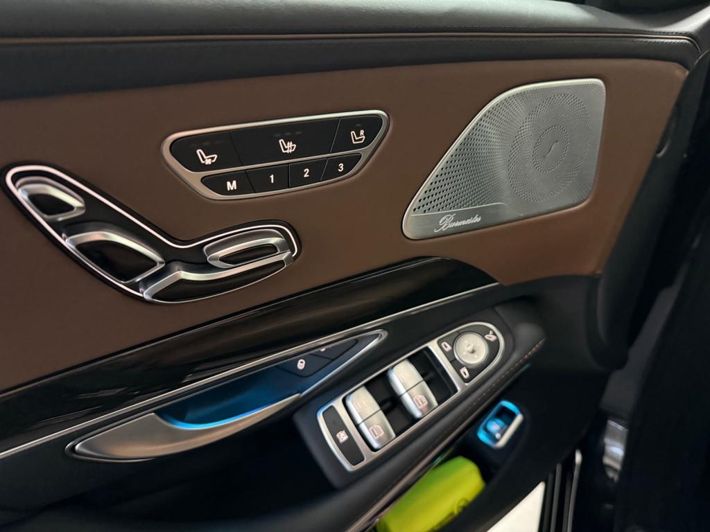 Mercedes-Benz S 600