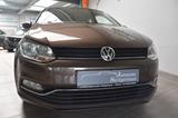 Volkswagen Polo V Highline 1.2 TSI Klima Sitzhz AUX PDC v+h - VW Polo Gebrauchtwagen in Düsseldorf
