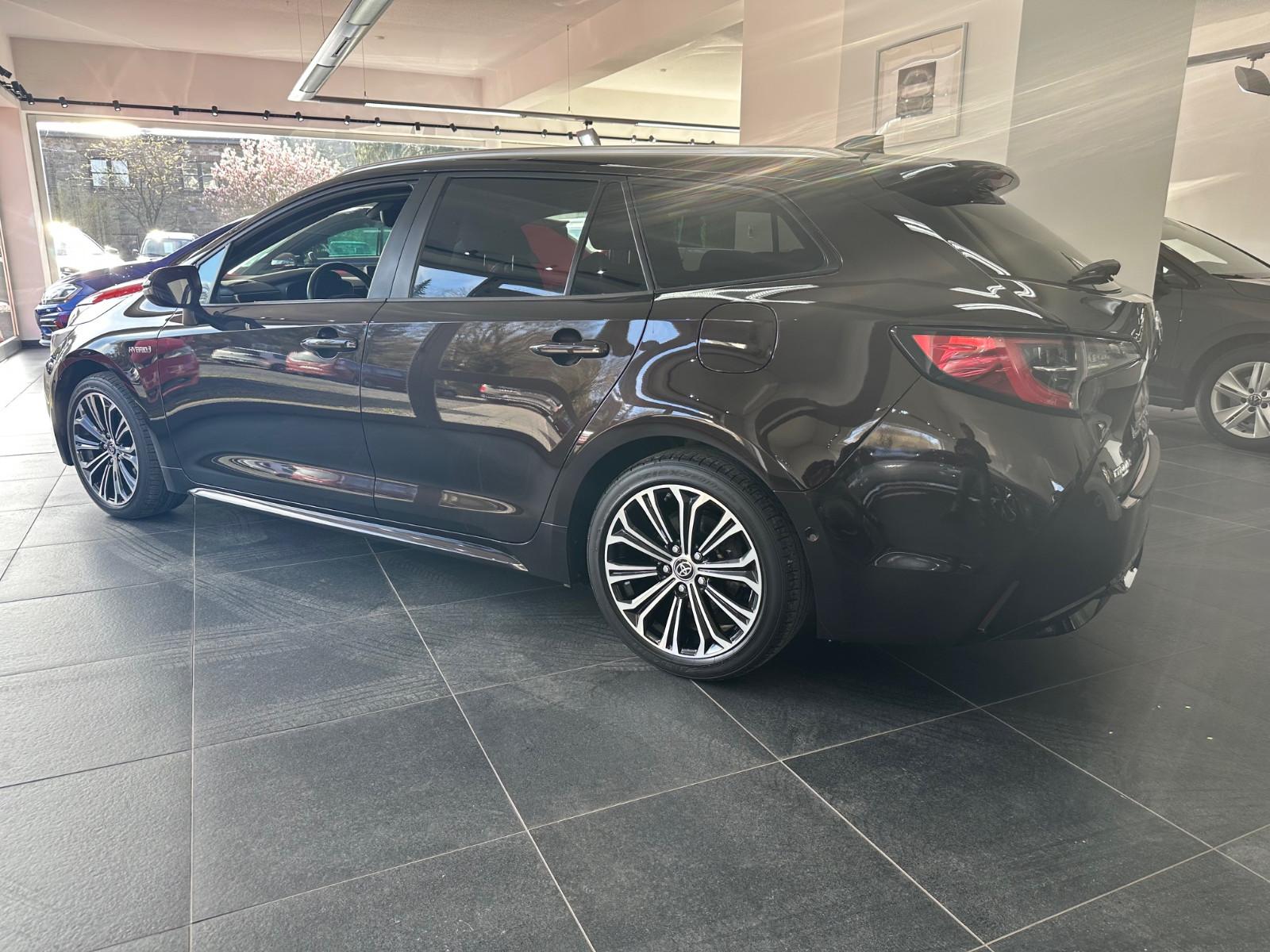 Toyota Corolla TS Hybrid Team D+Technik-Paket /AHK