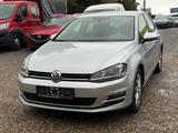 Volkswagen Golf VII Lim.4 Motion*AHK*Kamera*TÜV NEU - Volkswagen Golf mit Diesel-Antrieb: Sportwagen
