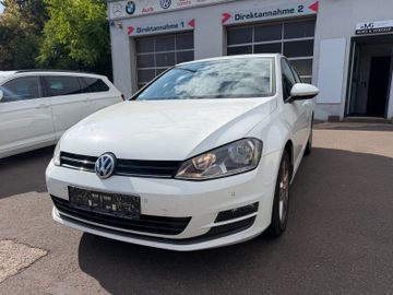Volkswagen Golf - 2