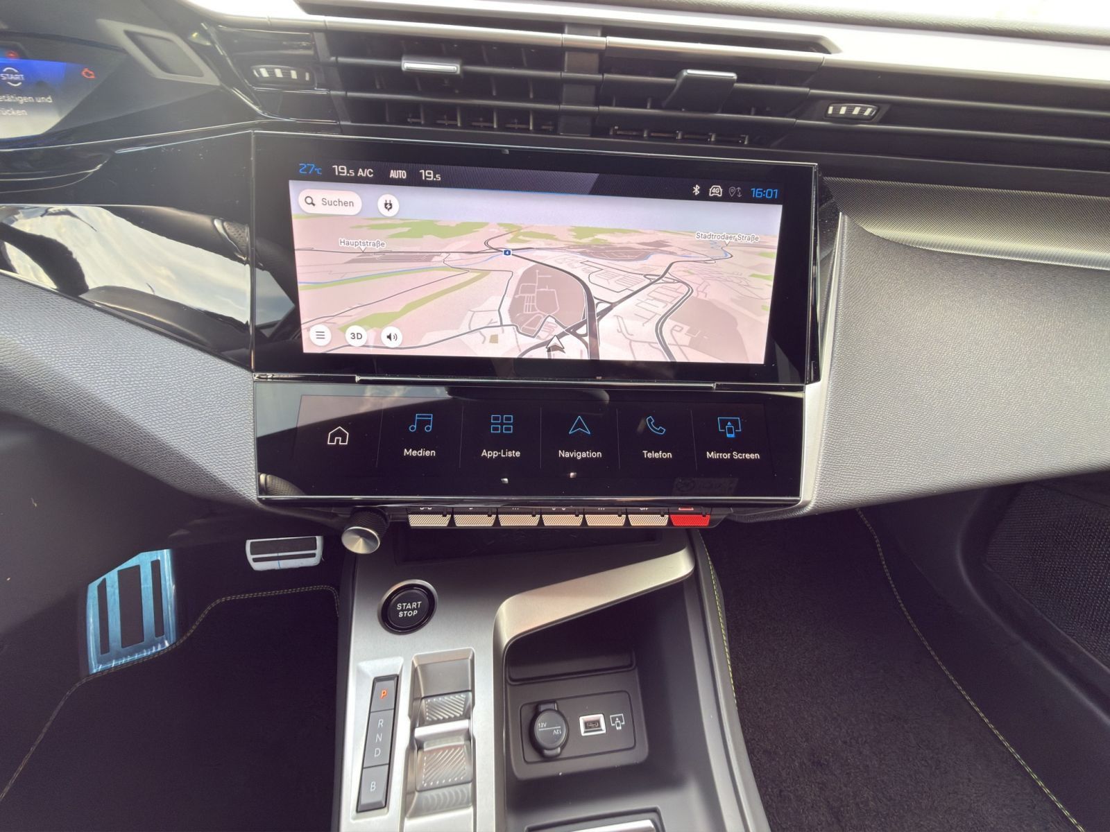 Peugeot 408 - Bild 15
