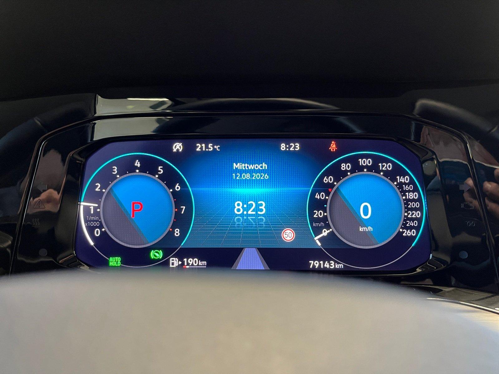Volkswagen Golf VIII Variant Style 1.5 eTSI DSG MATRIX Navi, миниатюра 12