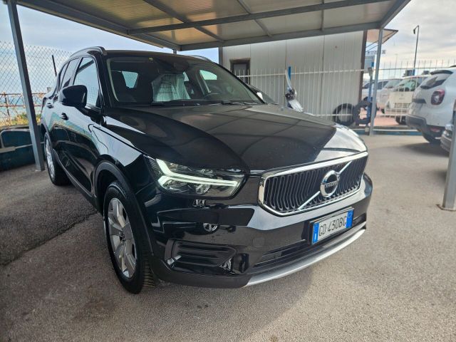 Volvo XC40 D3 Geartronic Momentum My2021