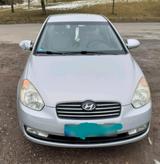 Hyundai Accent - Hyundai Accent: Limousine