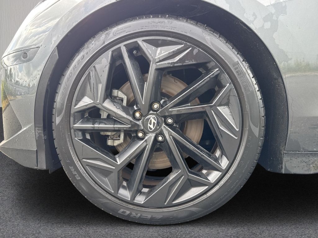 Hyundai IONIQ 6 – Bild 11