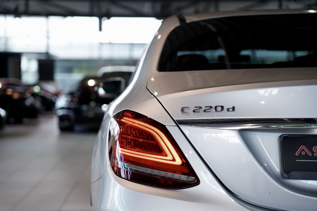 Mercedes Benz C 220