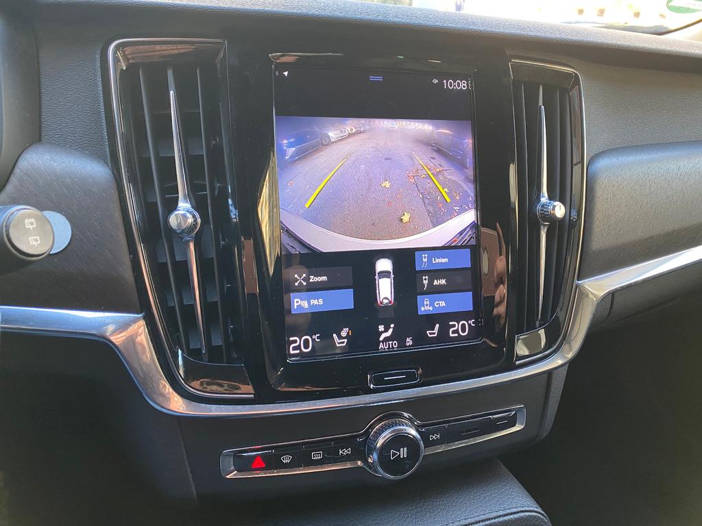 Volvo V90 Cross Country