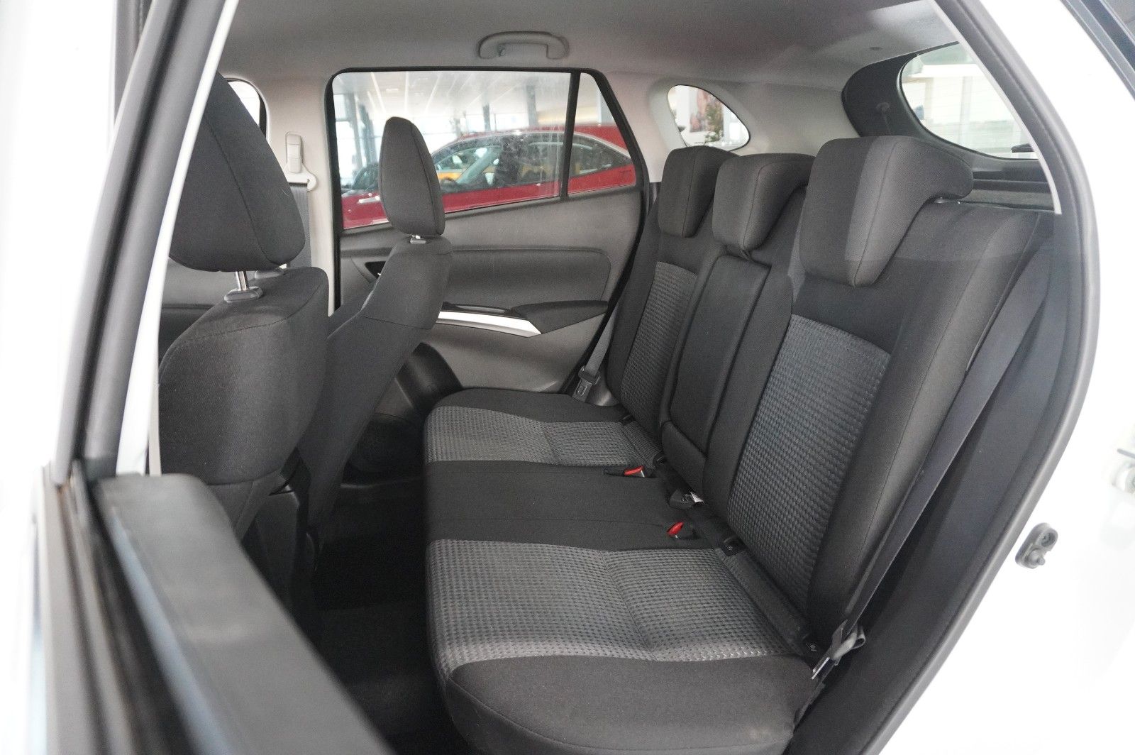 Fahrzeugabbildung Suzuki (SX4) S-Cross 1.4 COMFORT NAVI/LED/KAMERA/SH/DAB